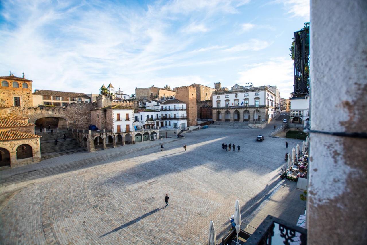 Apartamento Plaza Mayor Caceres Apartment Exterior photo